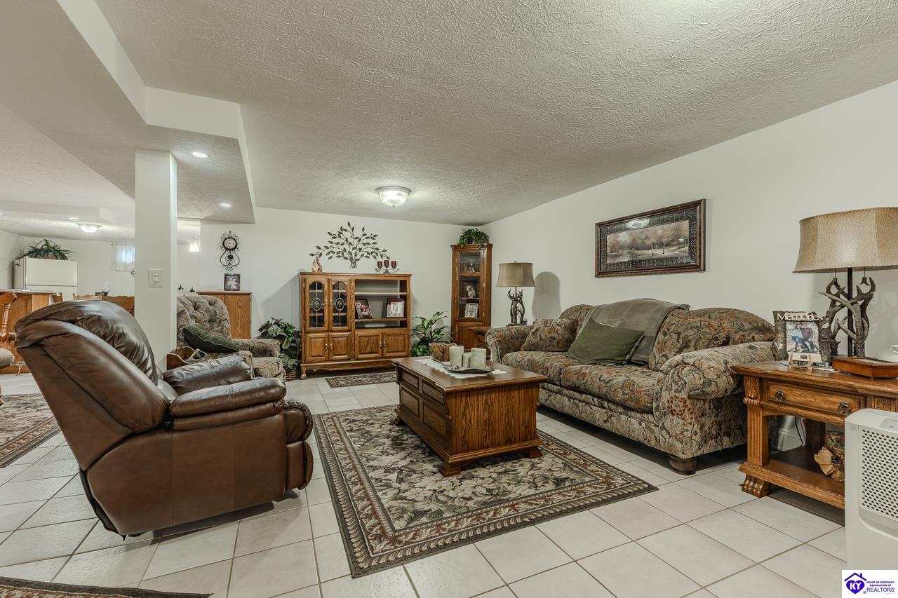 696 Pine Valley Drive