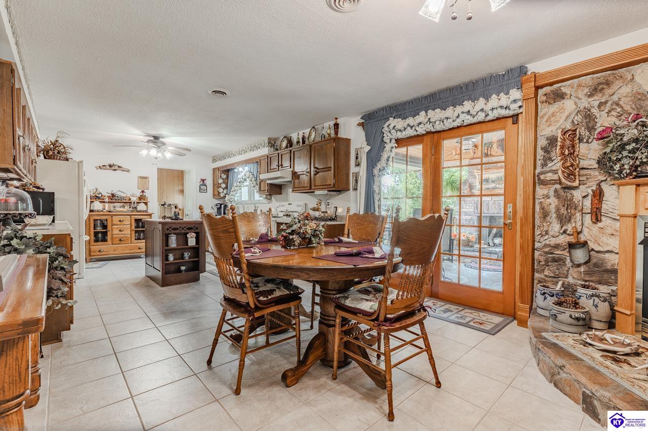 696 Pine Valley Drive