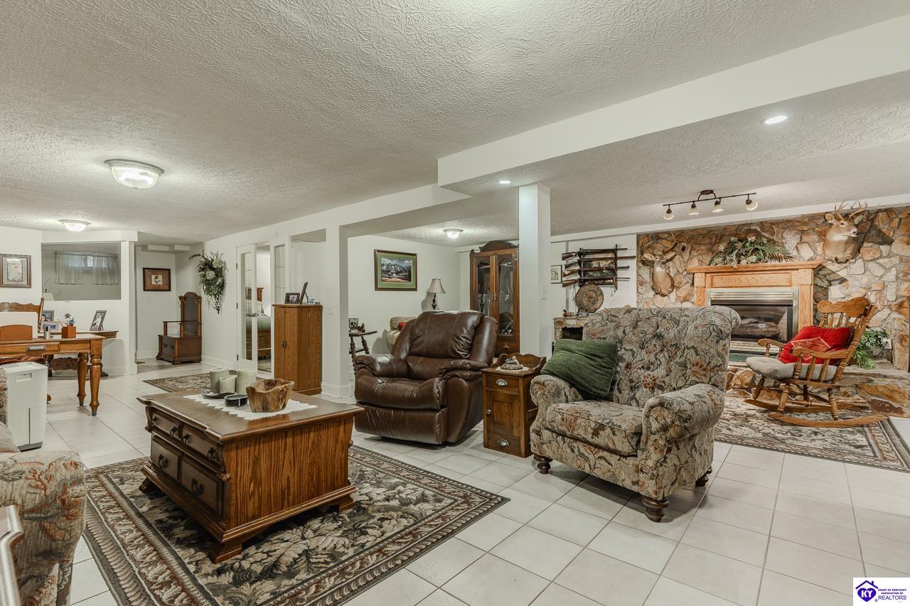 696 Pine Valley Drive