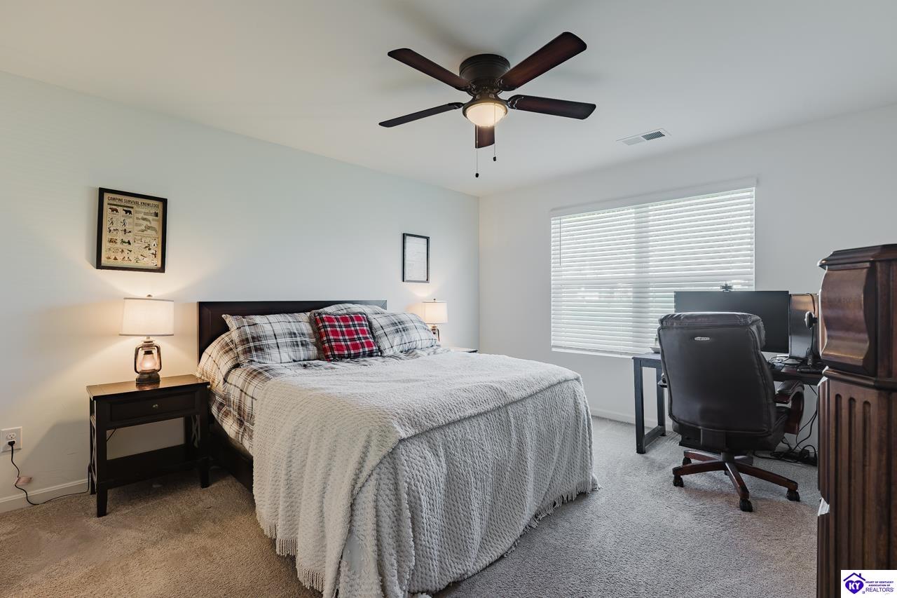 104 Oberon Ct