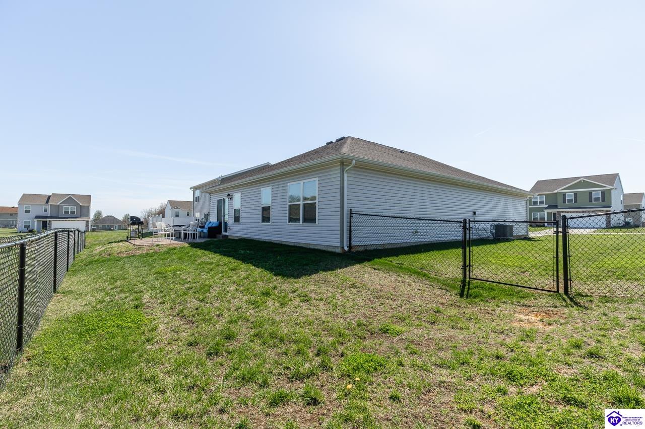 104 Oberon Ct