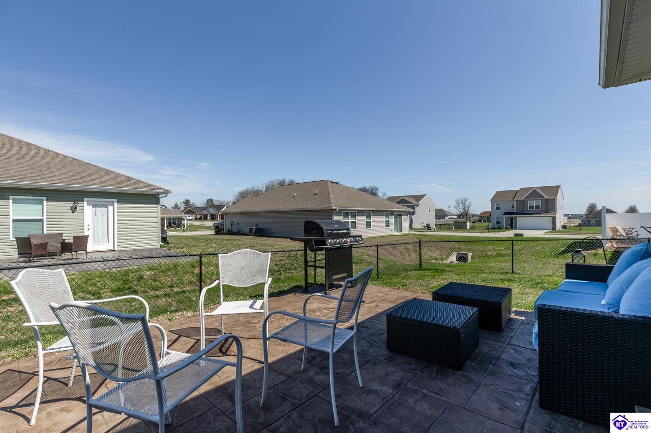 104 Oberon Ct