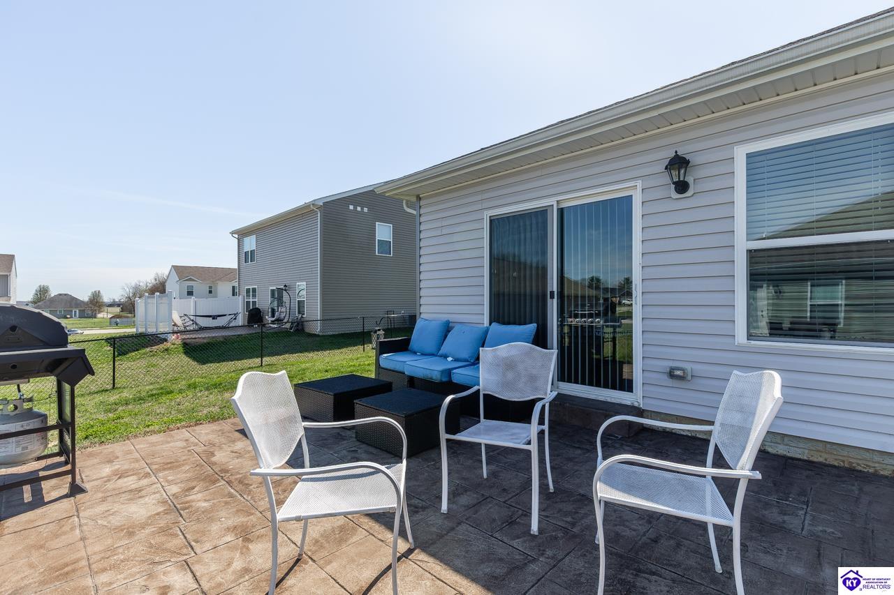 104 Oberon Ct
