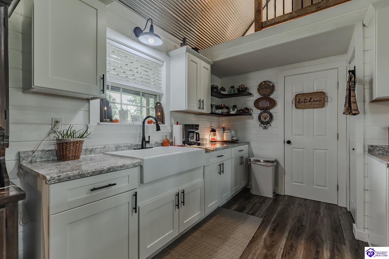 17423 Sonora Hardin Springs Road