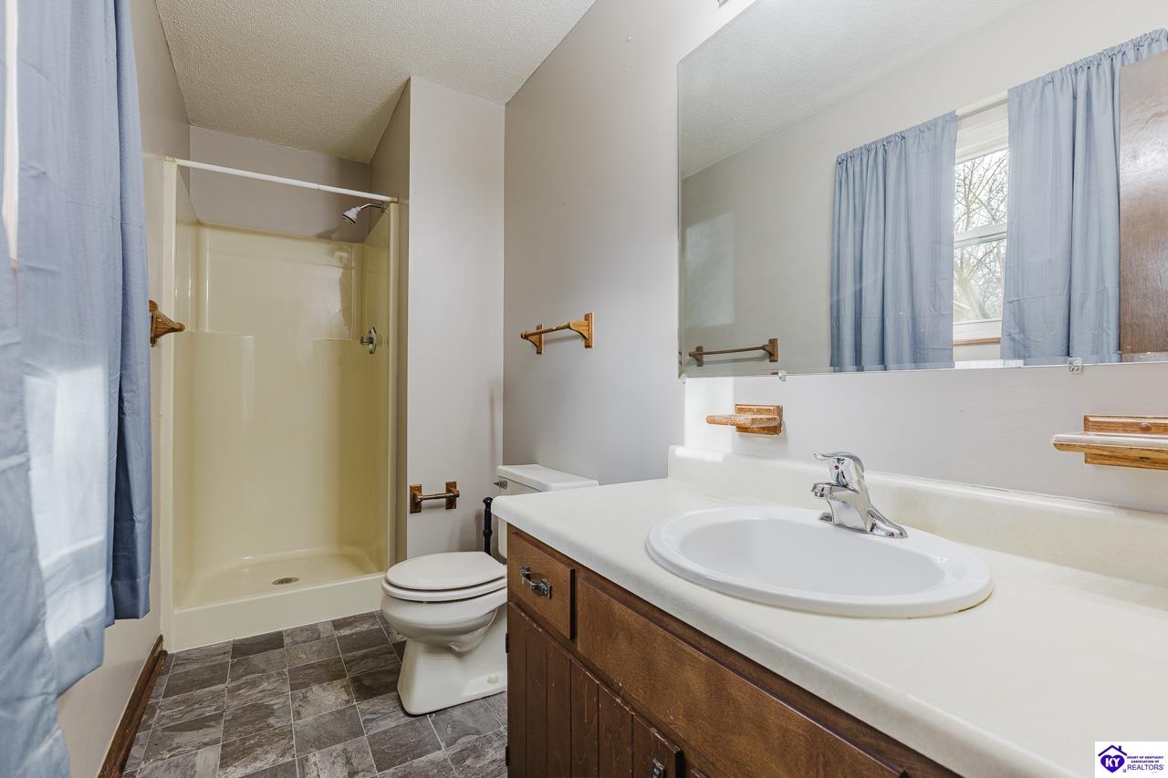 1900 Clearview Drive