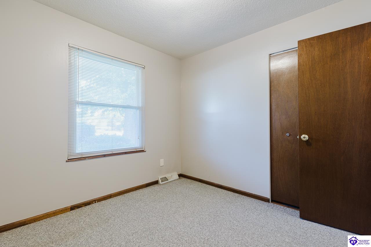 1900 Clearview Drive