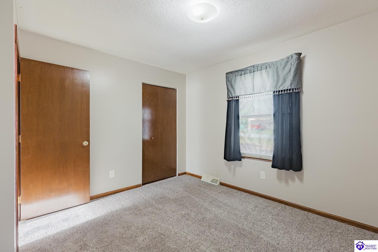 1900 Clearview Drive