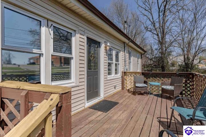 404 Washington Street