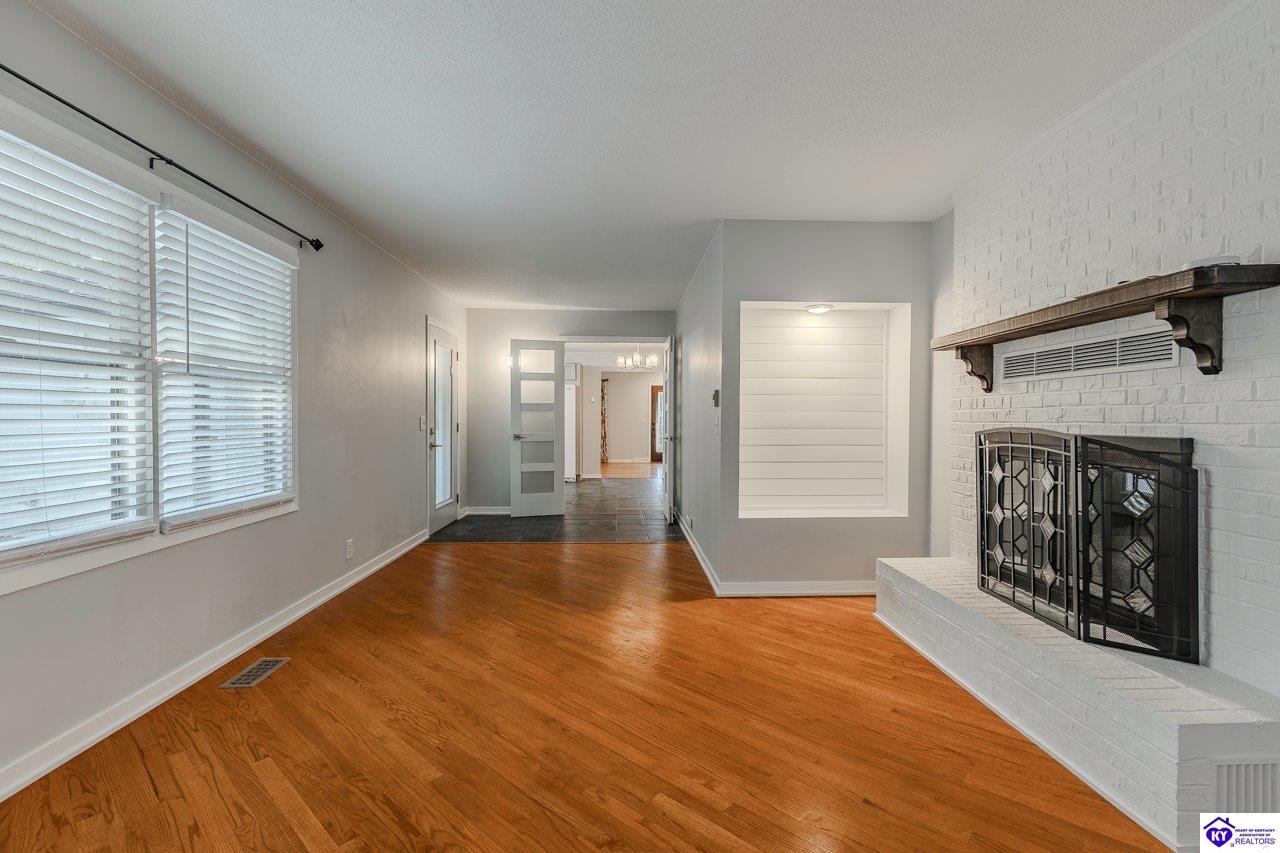 106 Westwood Drive