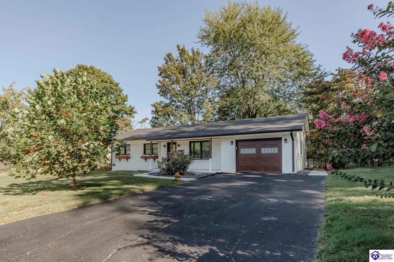 106 Westwood Drive