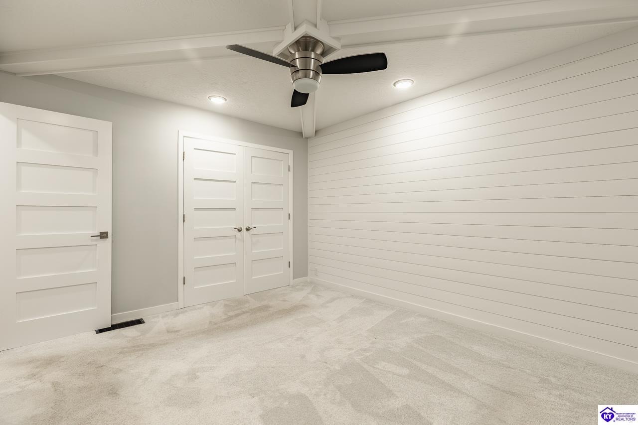 106 Westwood Drive
