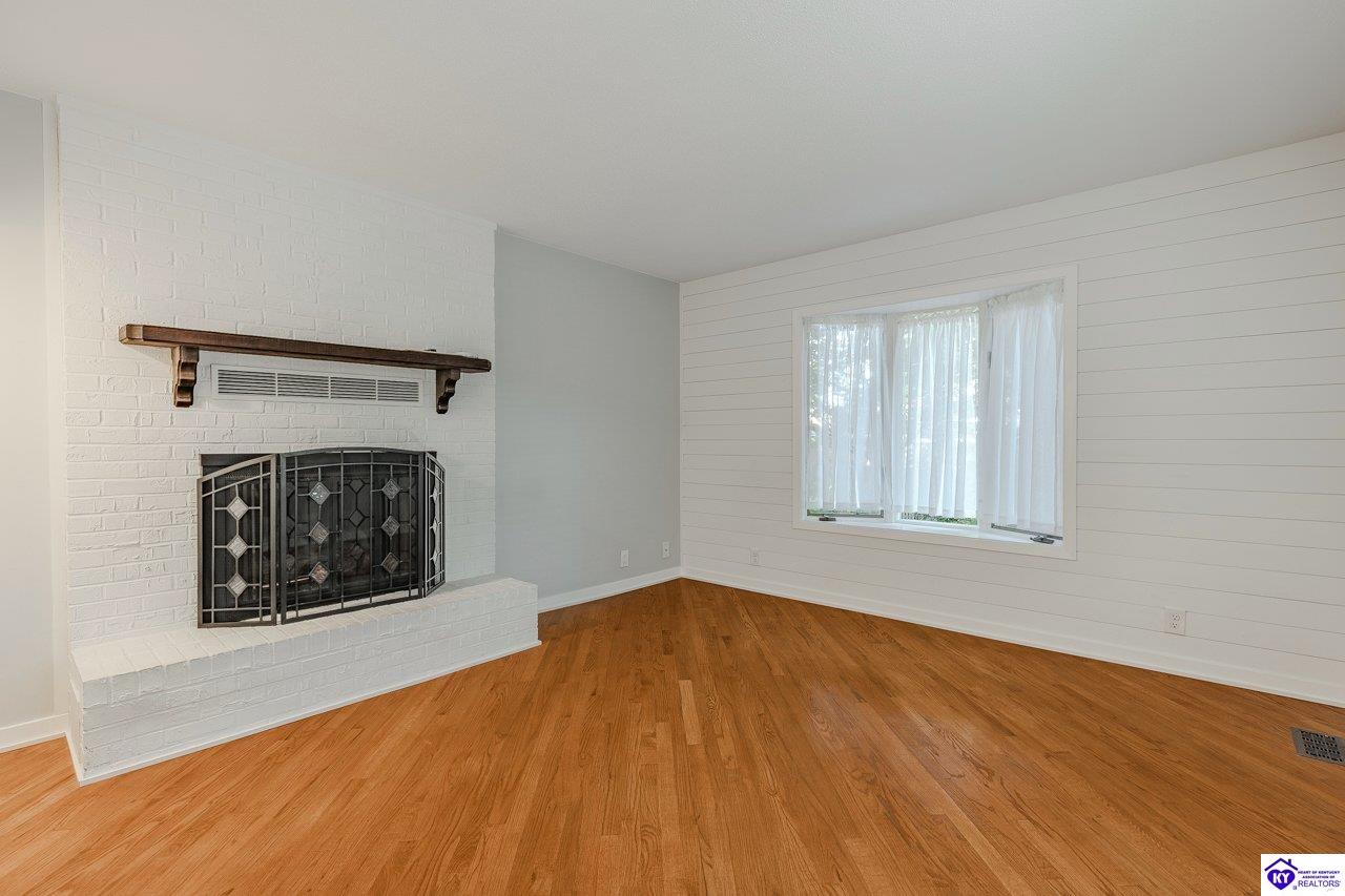 106 Westwood Drive