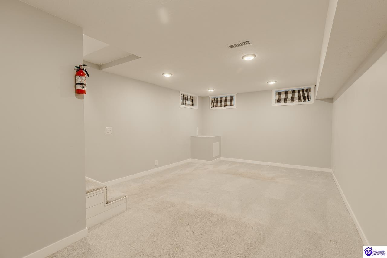 106 Westwood Drive