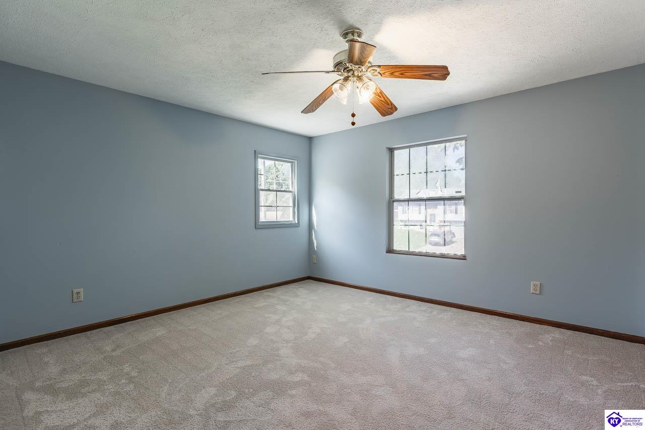 102 Larkspur Drive