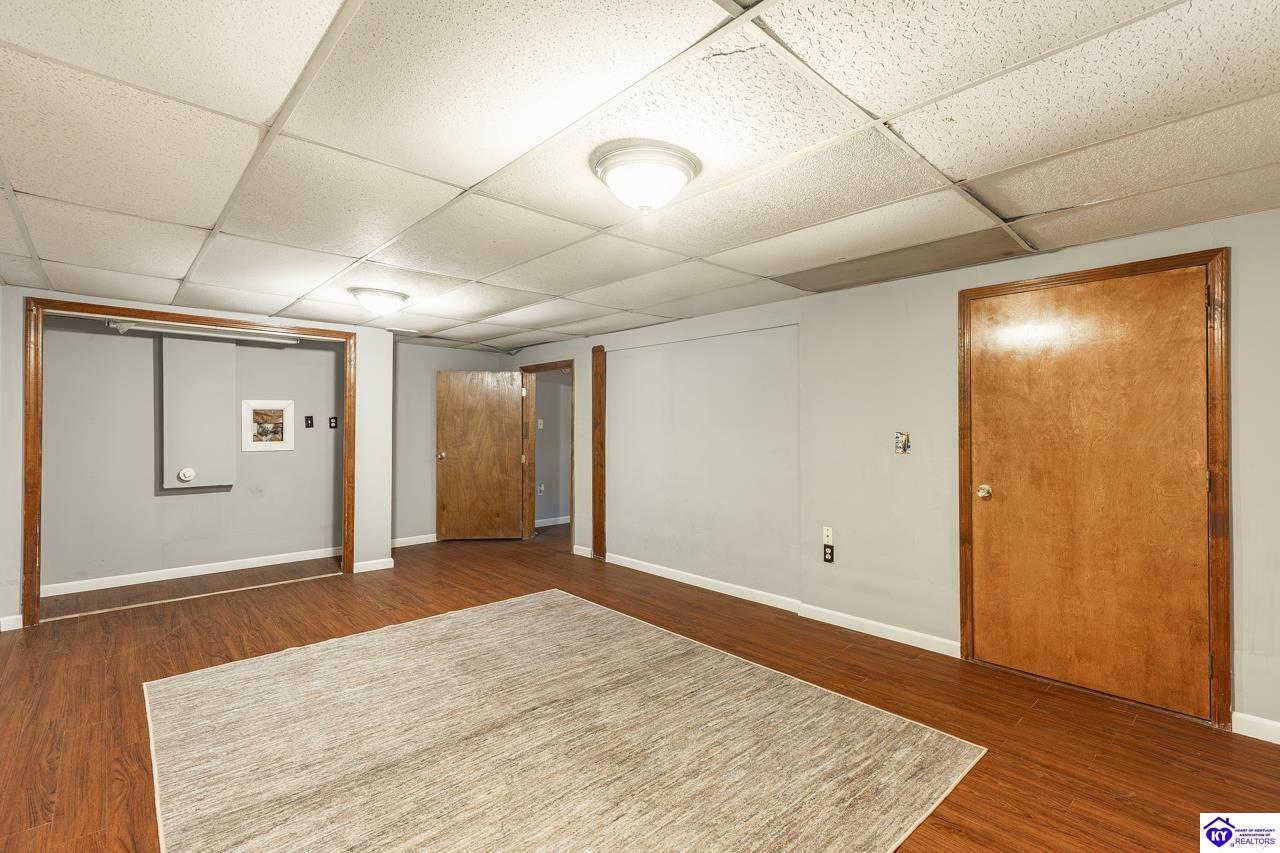 102 Larkspur Drive