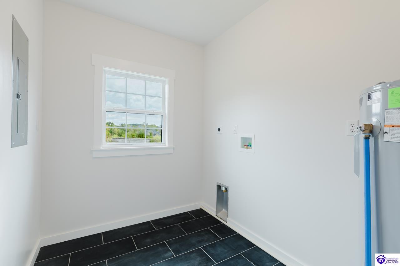 591 Palmetto Loop