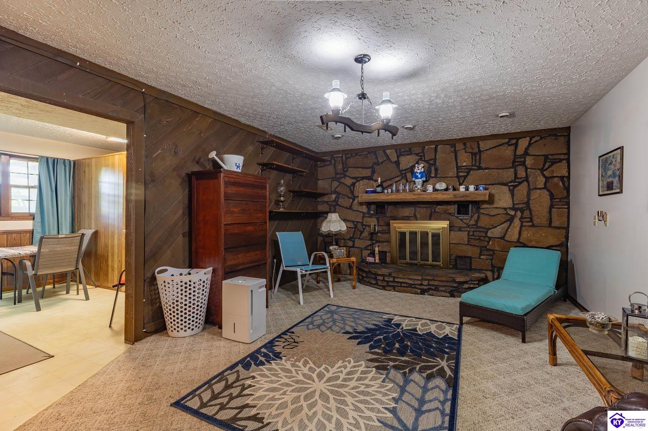 2149 Shrewsbury Road