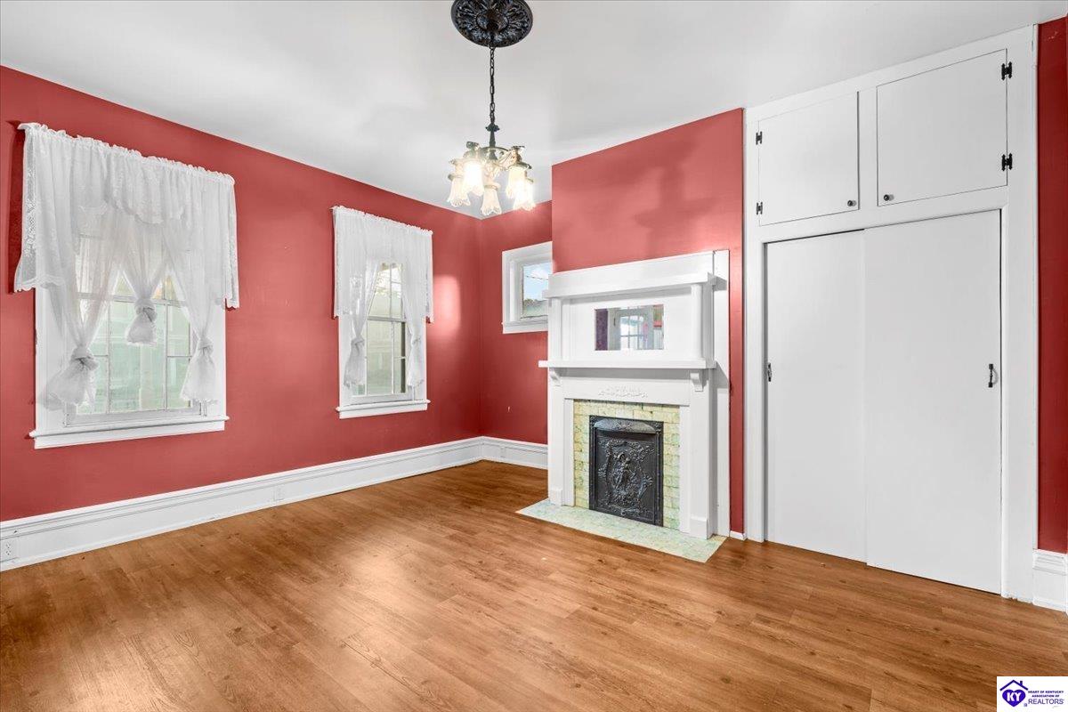 214 N Walnut Street