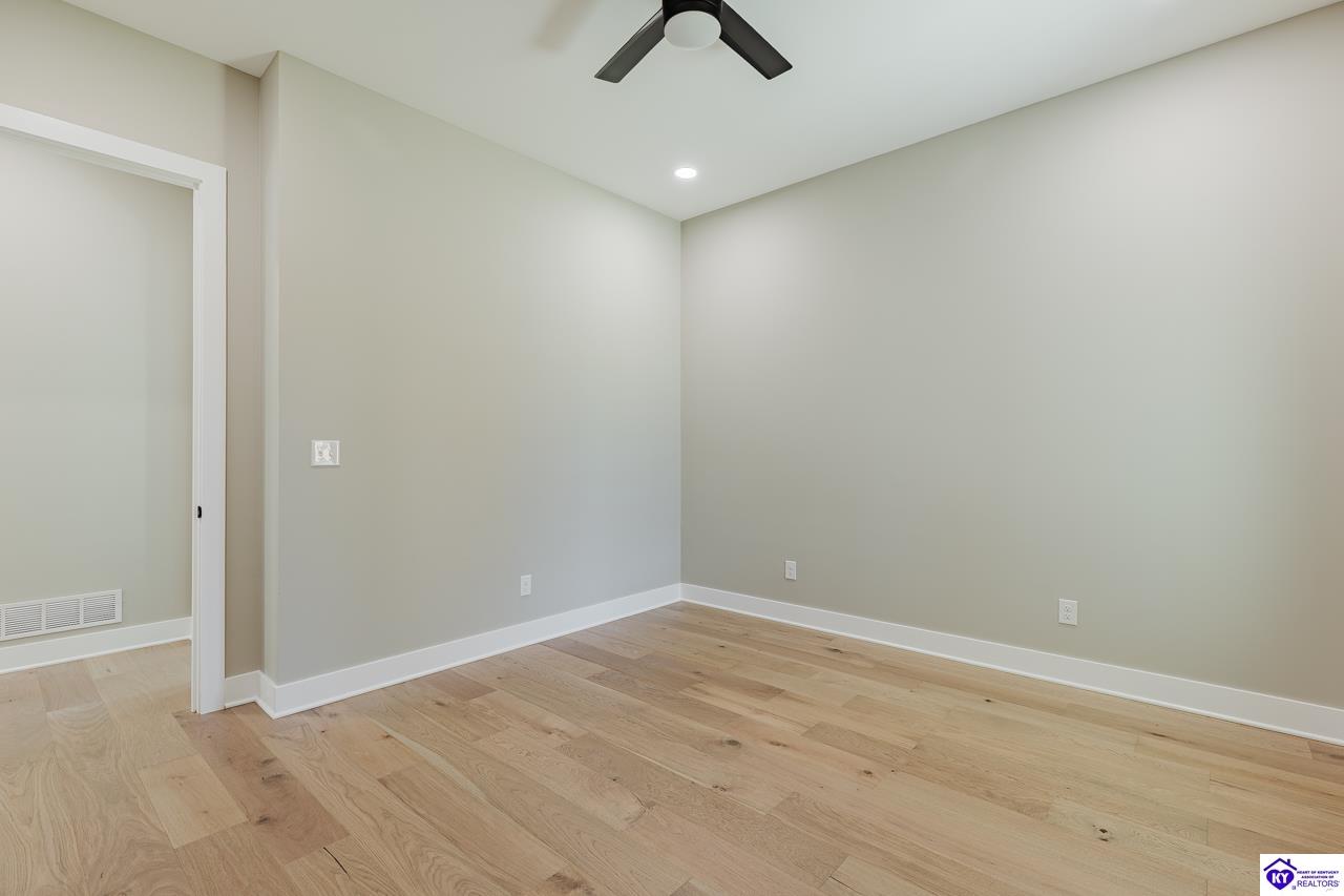 2045 W Rhudes Creek Road