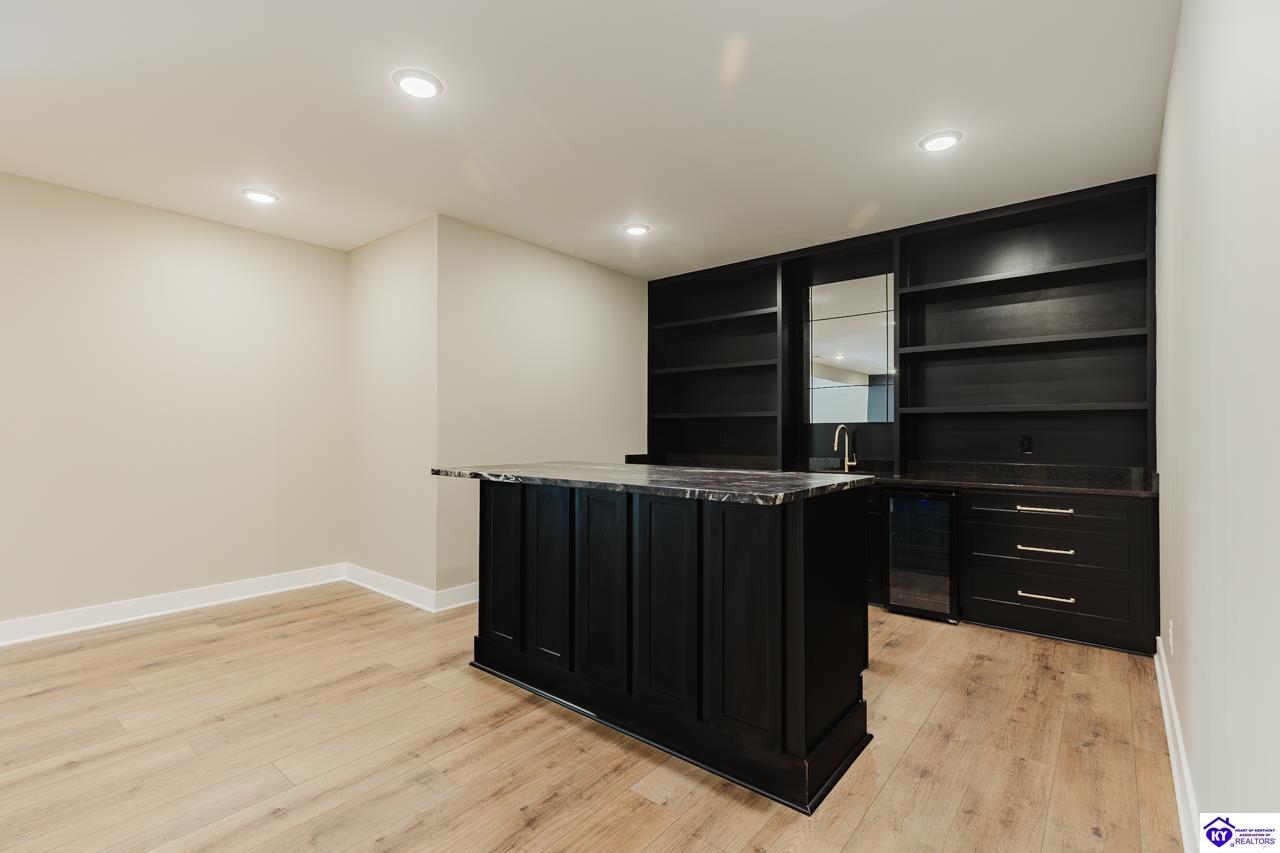 2045 W Rhudes Creek Road