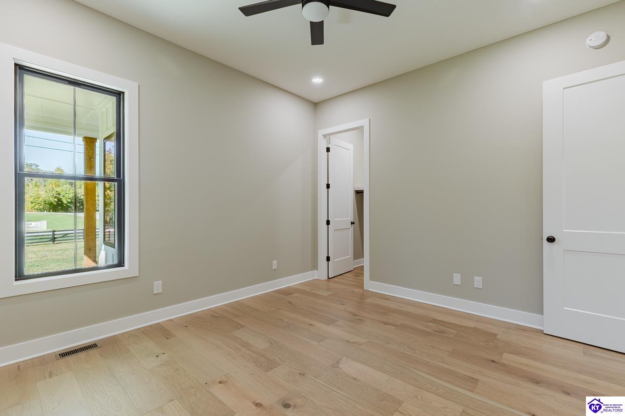 2045 W Rhudes Creek Road