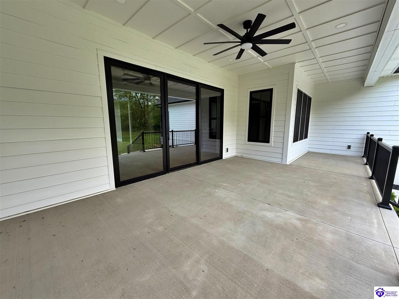 2045 W Rhudes Creek Road