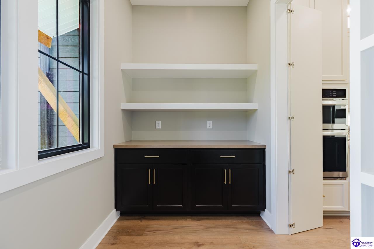 2045 W Rhudes Creek Road