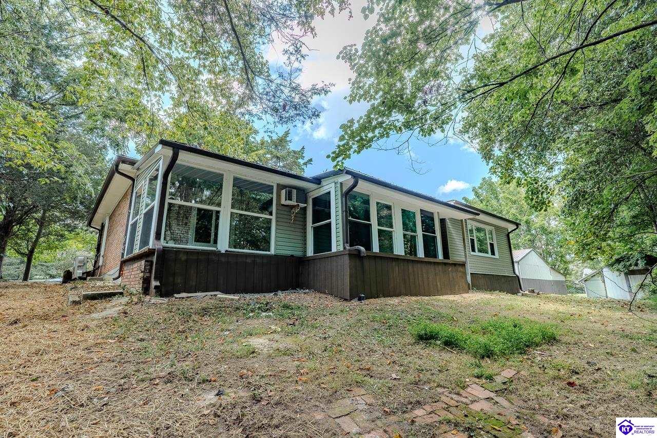 343 Meadowview Drive