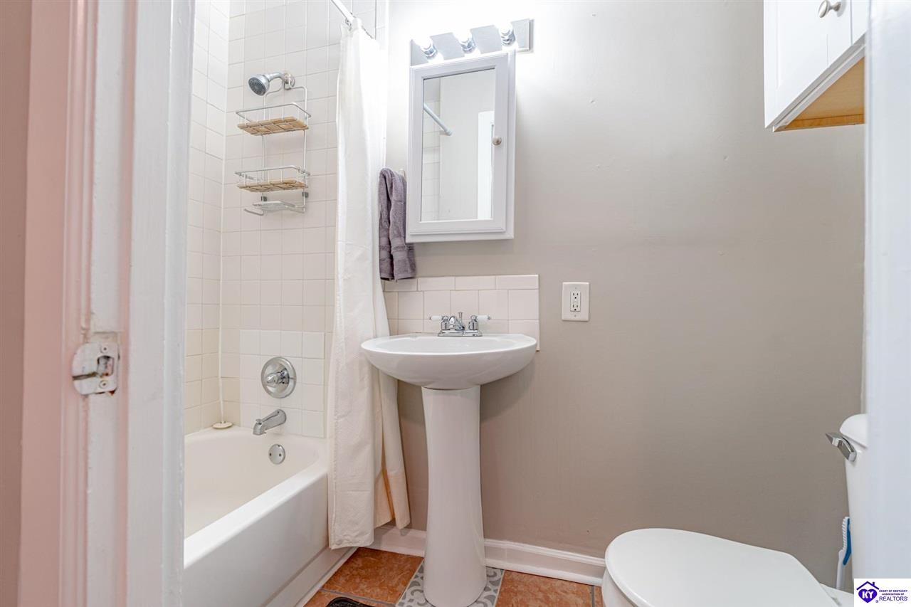 203-2 Rogersville Road