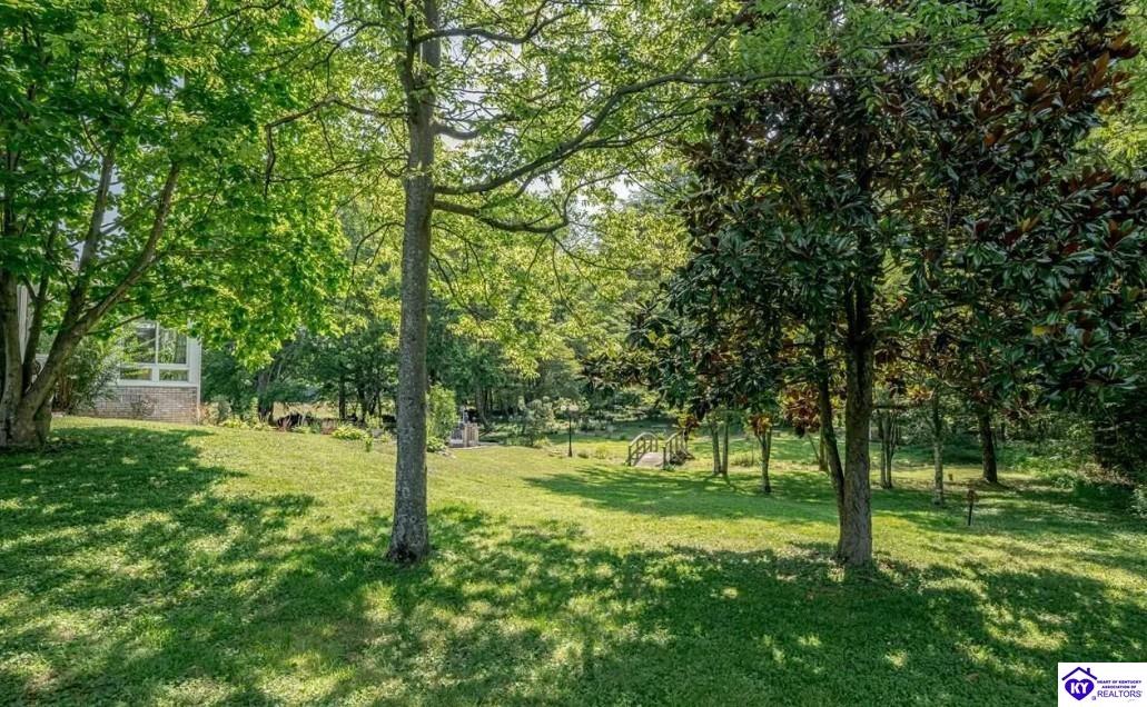 262 Thousand Oaks Drive