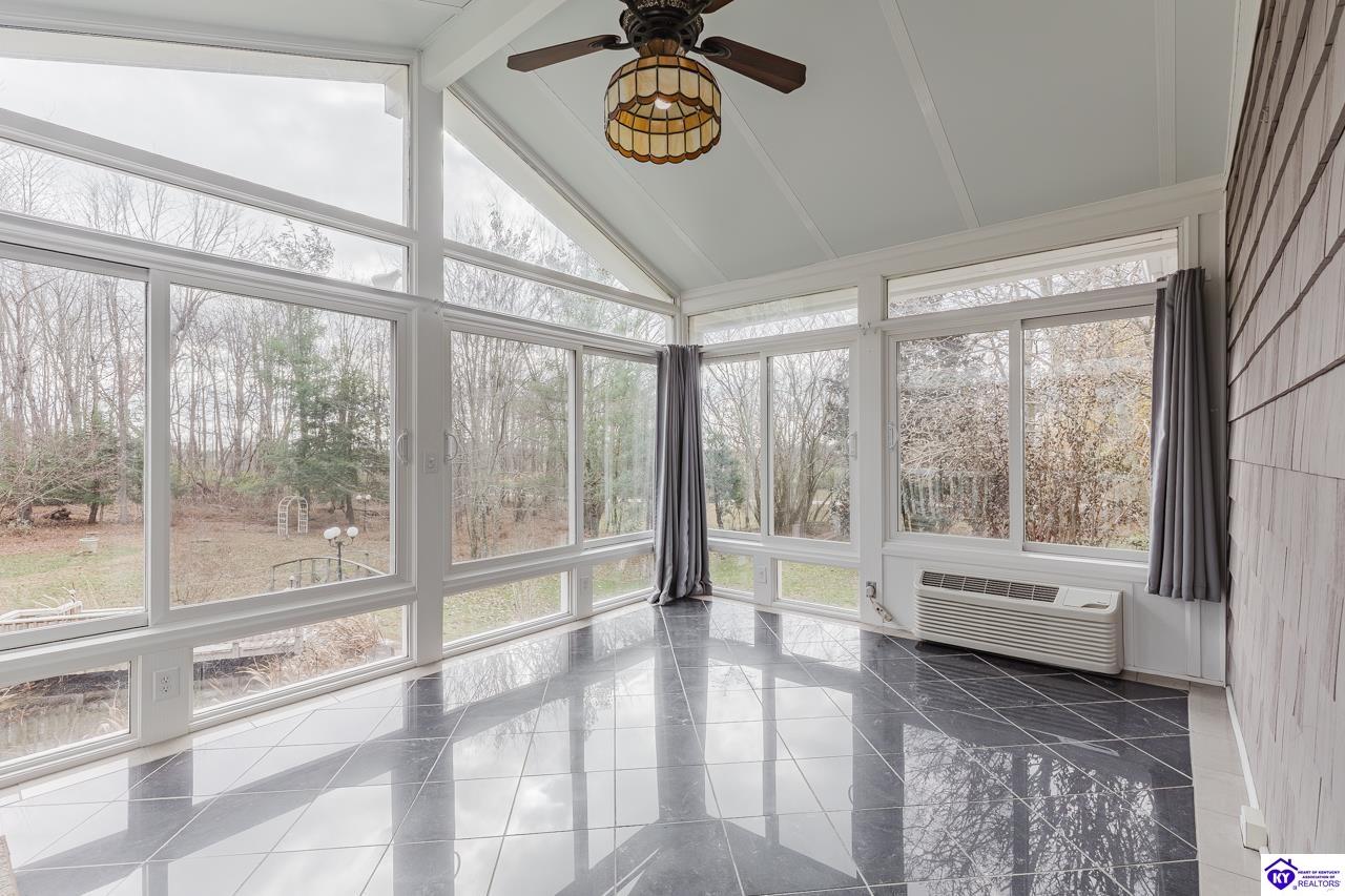 262 Thousand Oaks Drive