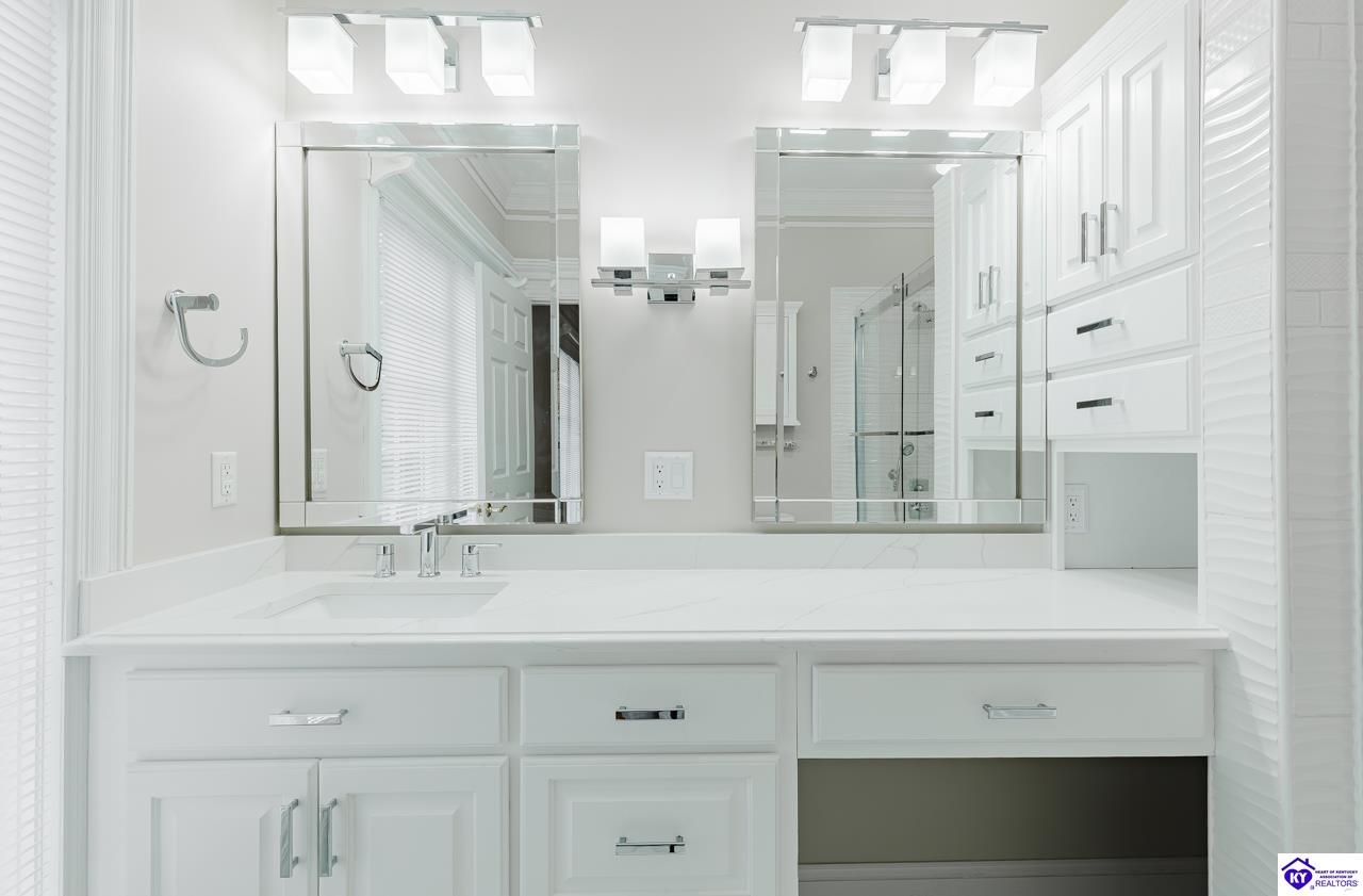 262 Thousand Oaks Drive