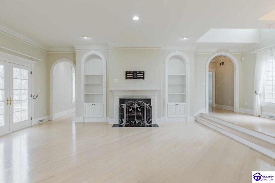 262 Thousand Oaks Drive