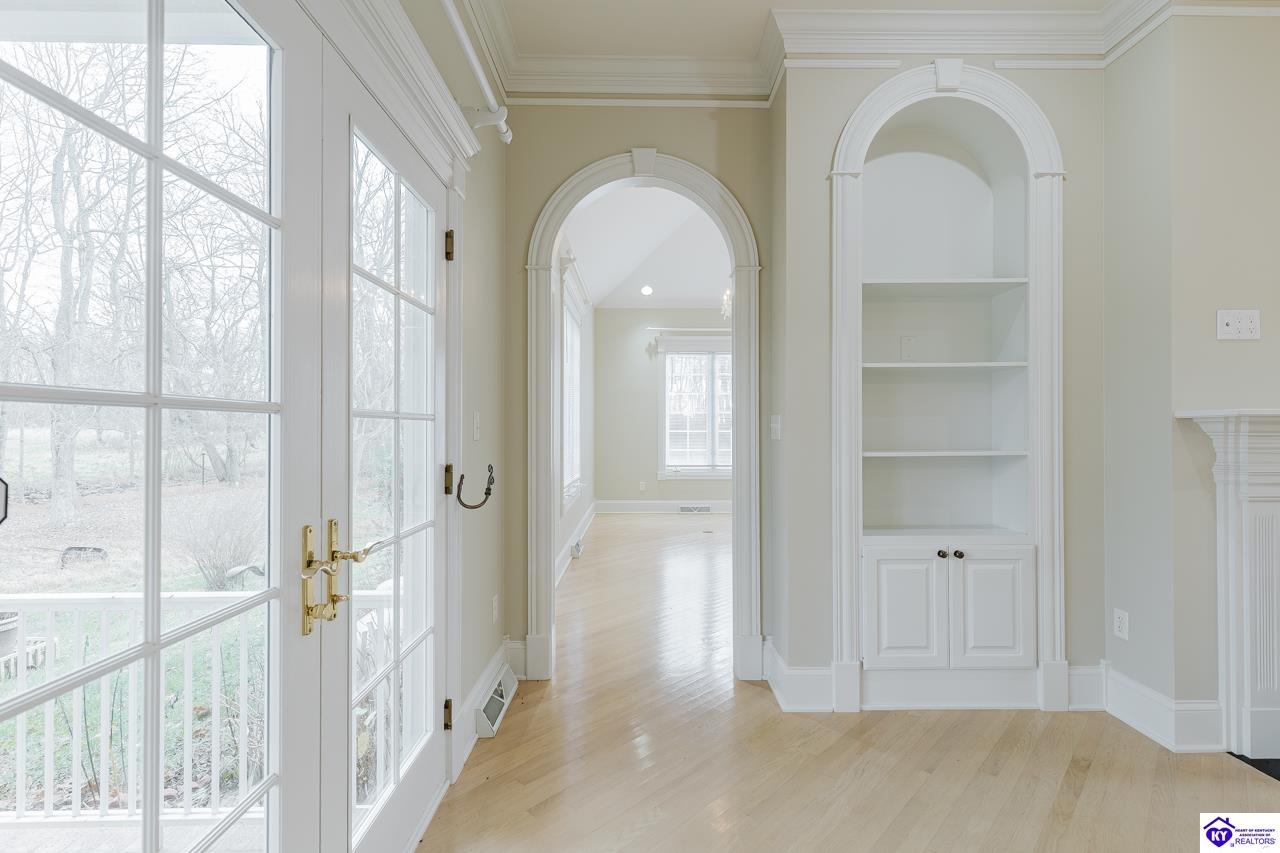 262 Thousand Oaks Drive