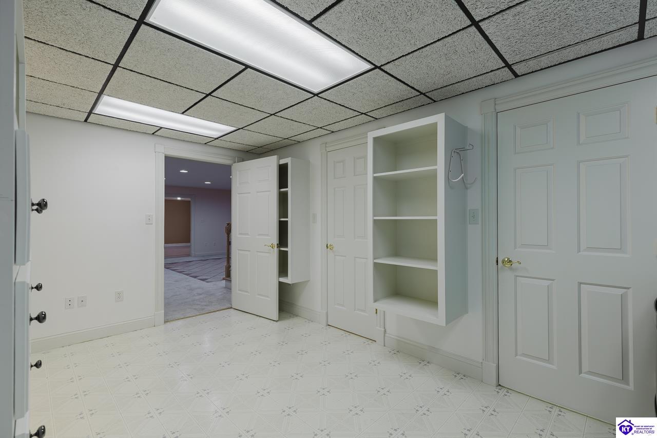 262 Thousand Oaks Drive