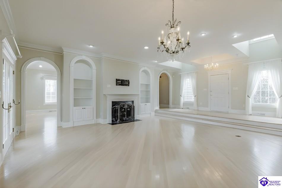 262 Thousand Oaks Drive