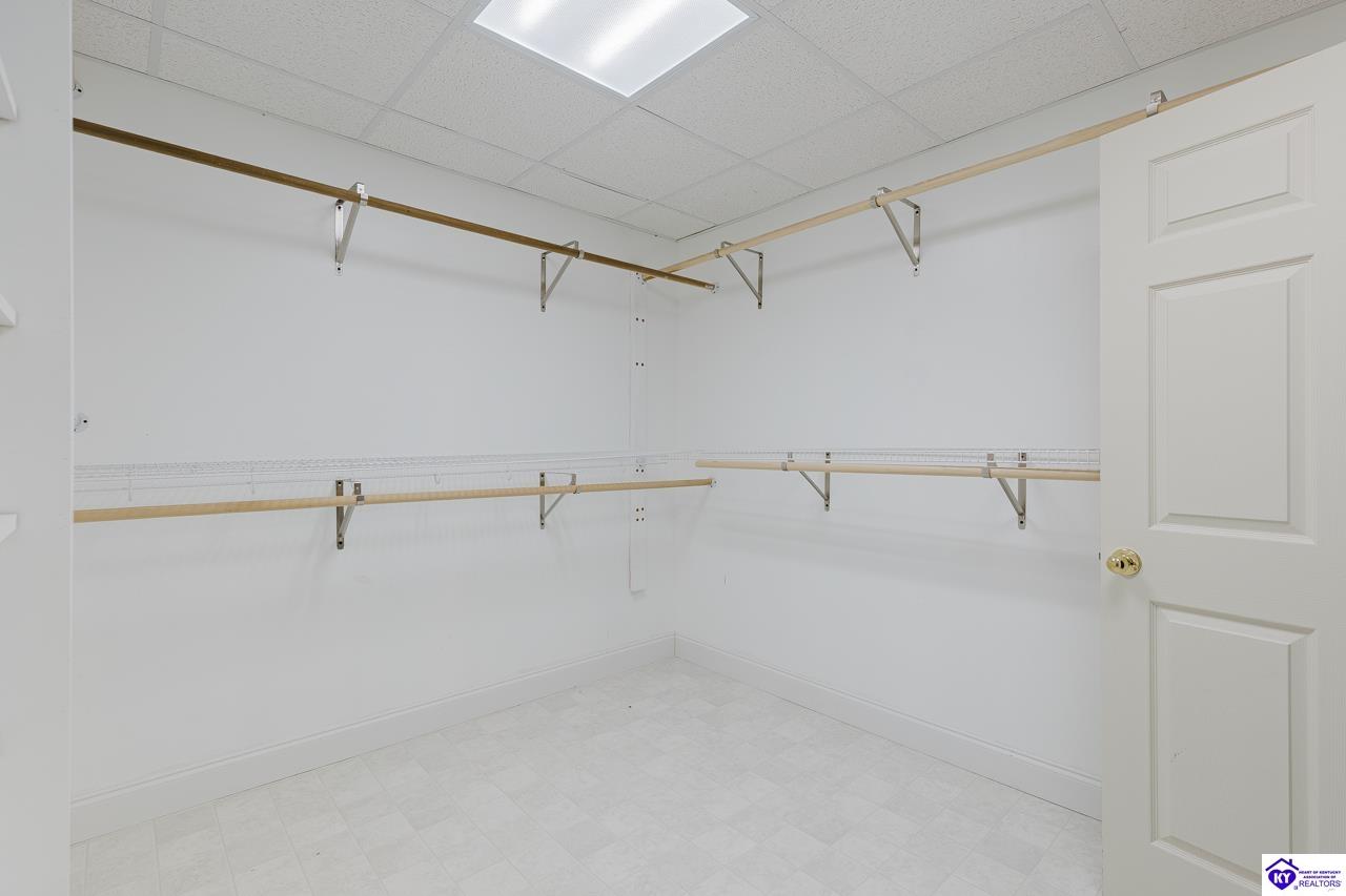 262 Thousand Oaks Drive