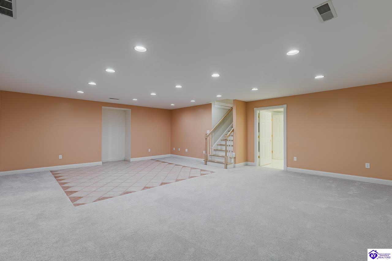 262 Thousand Oaks Drive