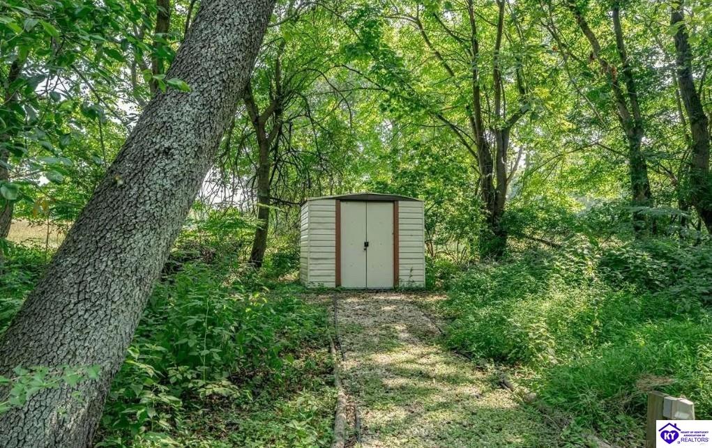 262 Thousand Oaks Drive