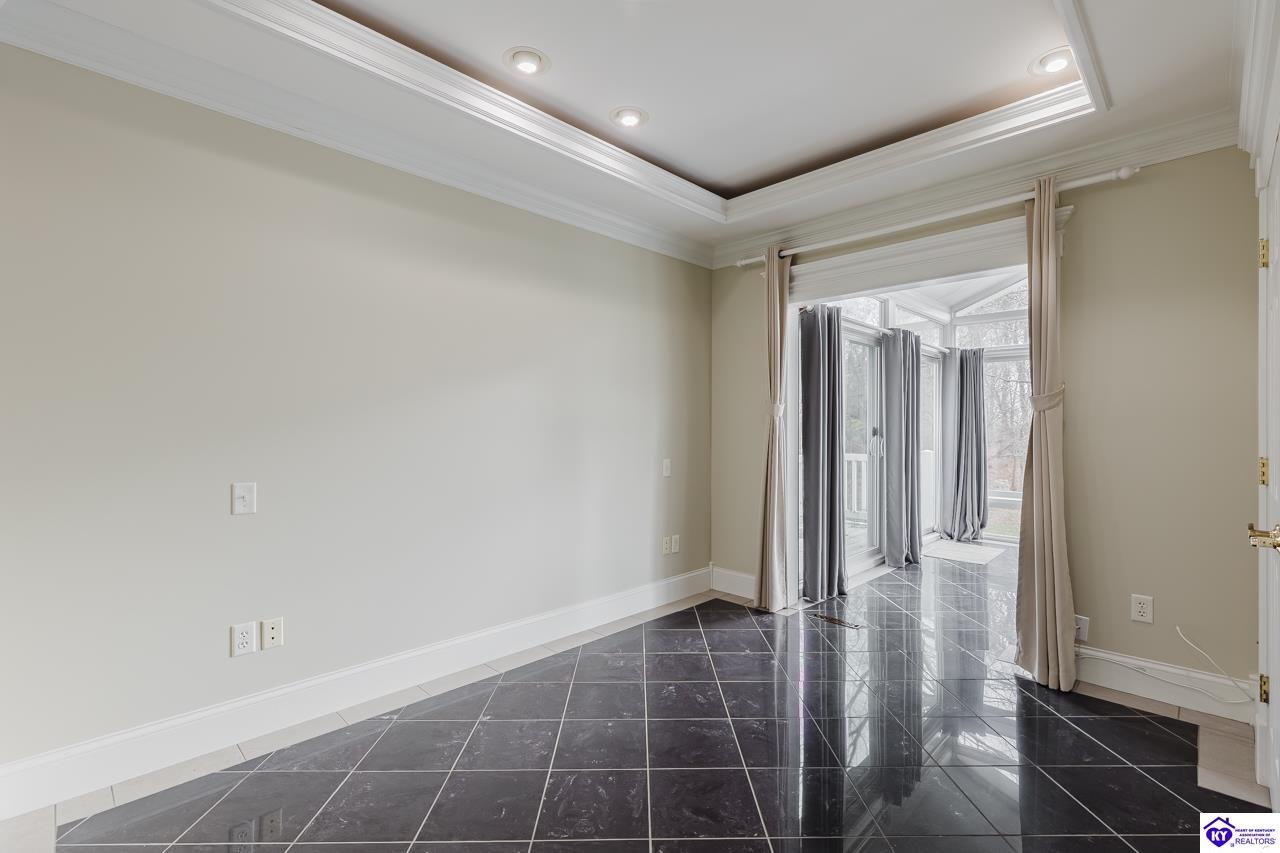 262 Thousand Oaks Drive