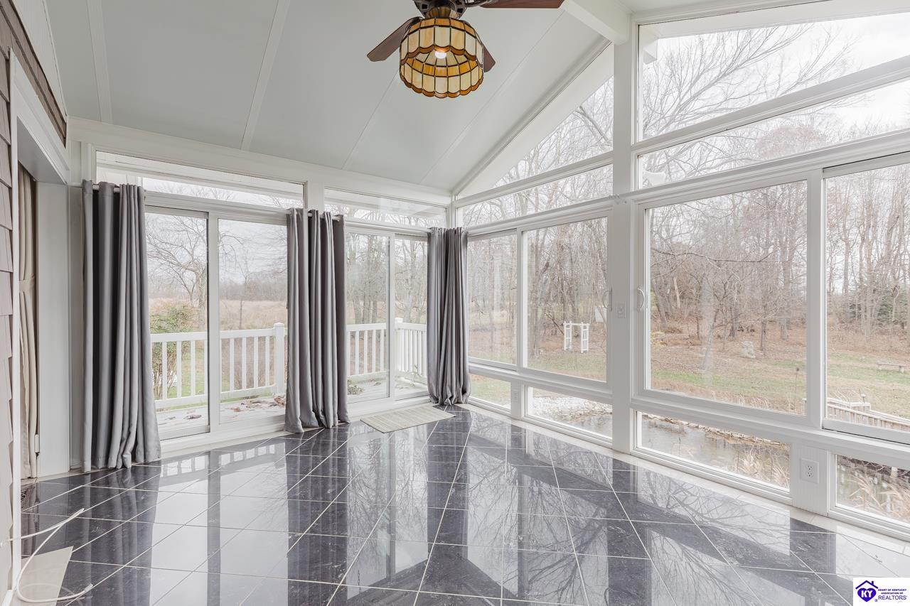 262 Thousand Oaks Drive