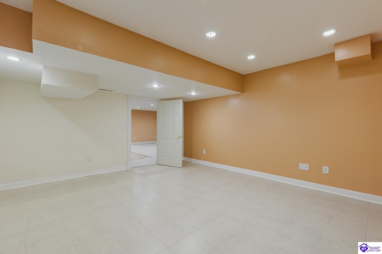 262 Thousand Oaks Drive