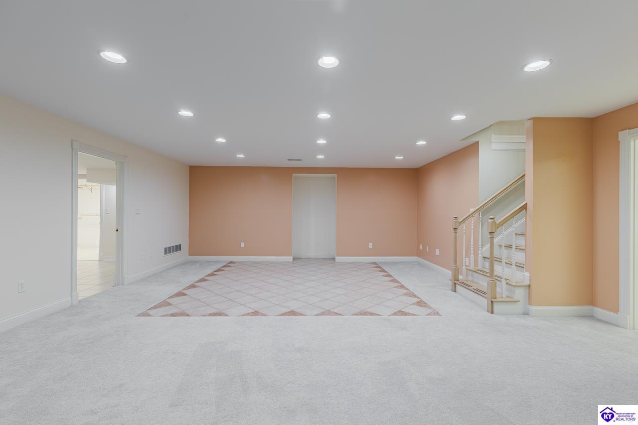 262 Thousand Oaks Drive