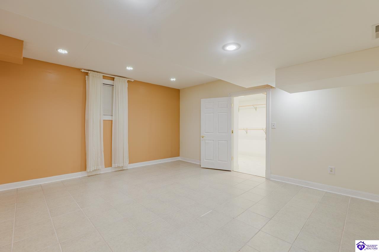 262 Thousand Oaks Drive