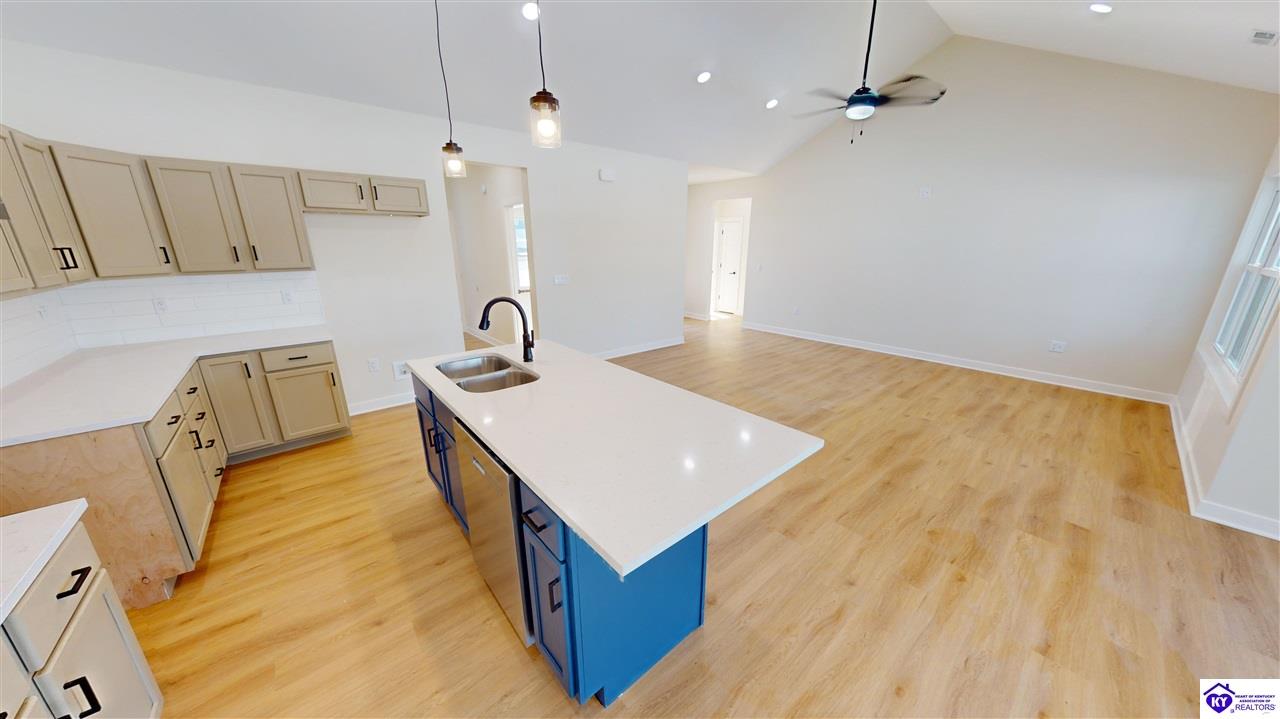 105 Pikes Peak Place