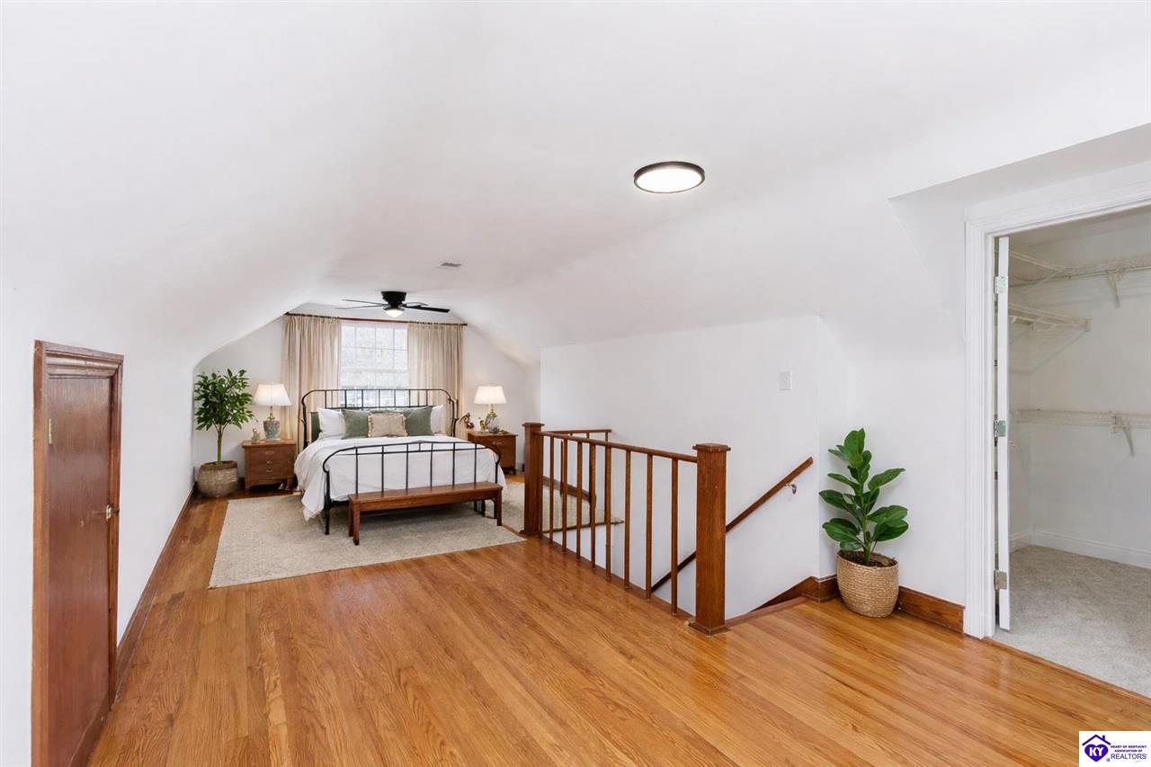 705 Montgomery Avenue