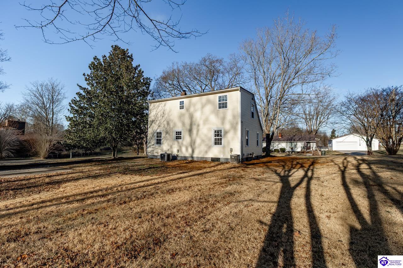 705 Montgomery Avenue