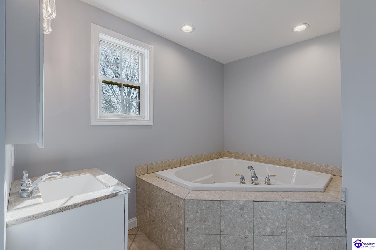 705 Montgomery Avenue