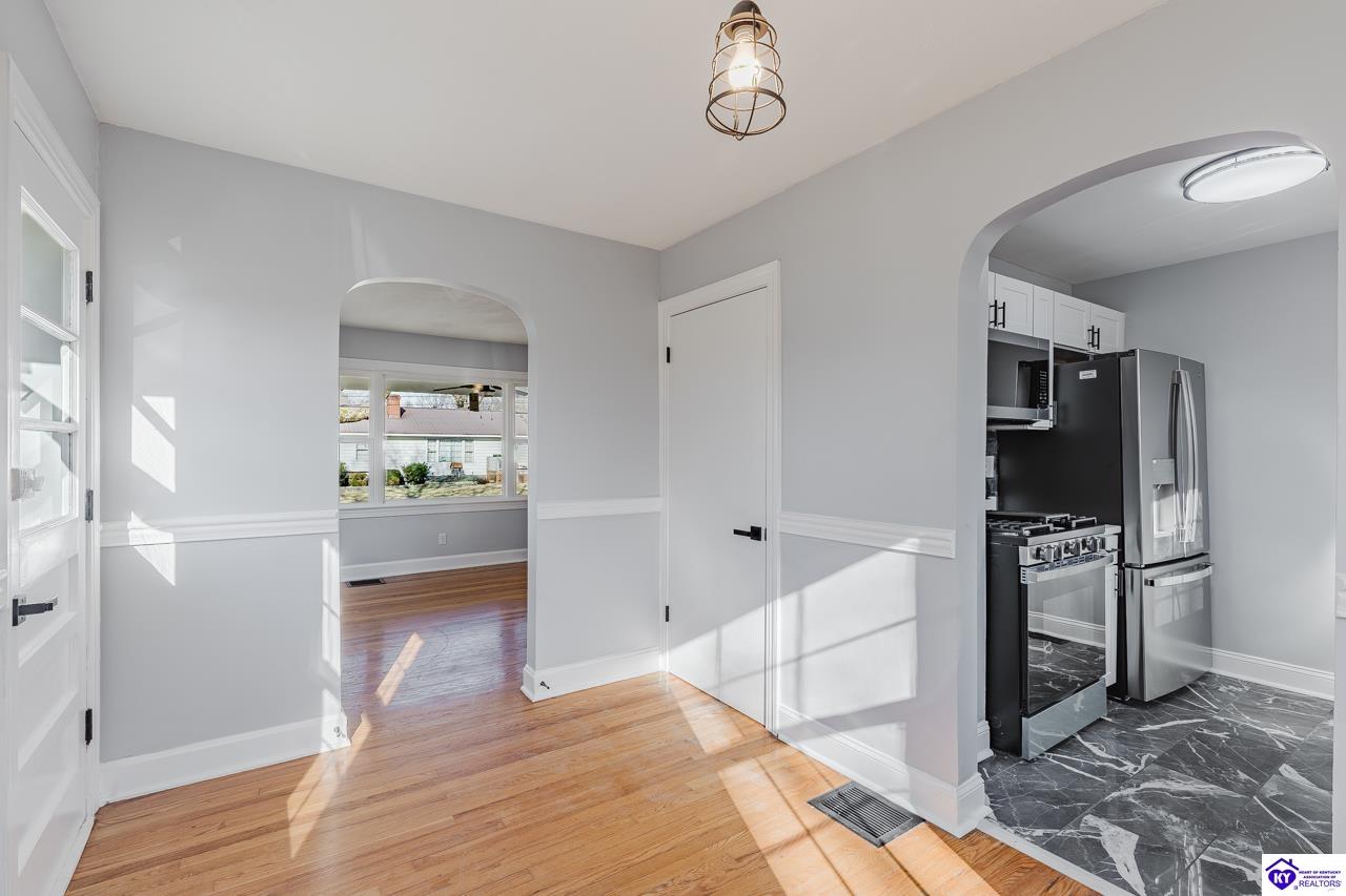 705 Montgomery Avenue