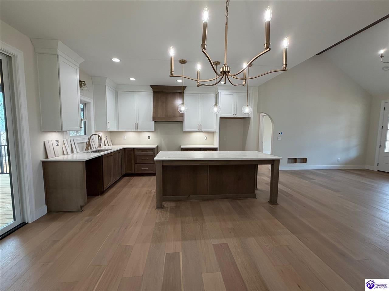 248 Whistling Oaks Boulevard